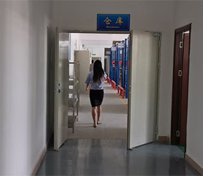 (視頻)全檢包裝，倉庫